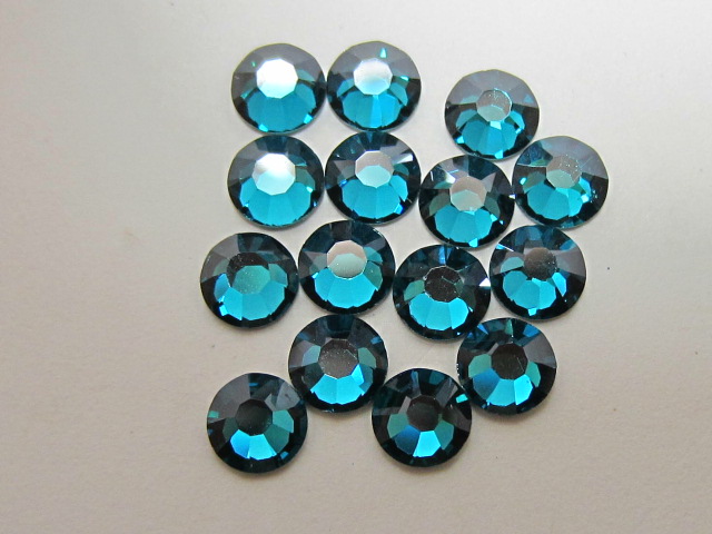 72 pcs. 20ss BLUE ZIRCON MYSTIQUE (maxima) FLATBACK PRECIOSA Rhinestones